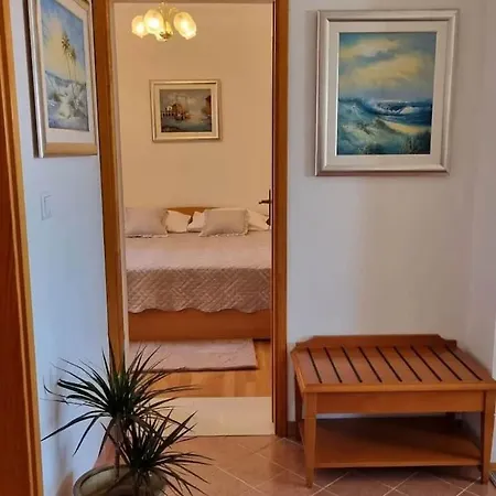 Antonny Apartment *